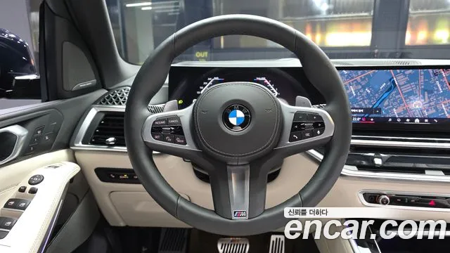 BMW X5 xDrive 40i M Sport — Фото автомобиля 12
