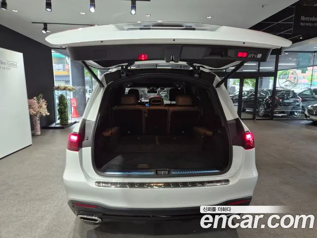 Mercedes-Benz GLS-Class — Фото автомобиля 16