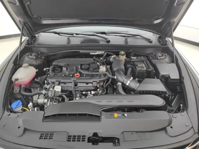 Hyundai Sonata — Фото автомобиля 10