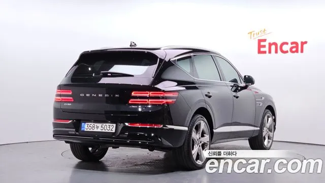 Genesis GV80 — Фото автомобиля 2