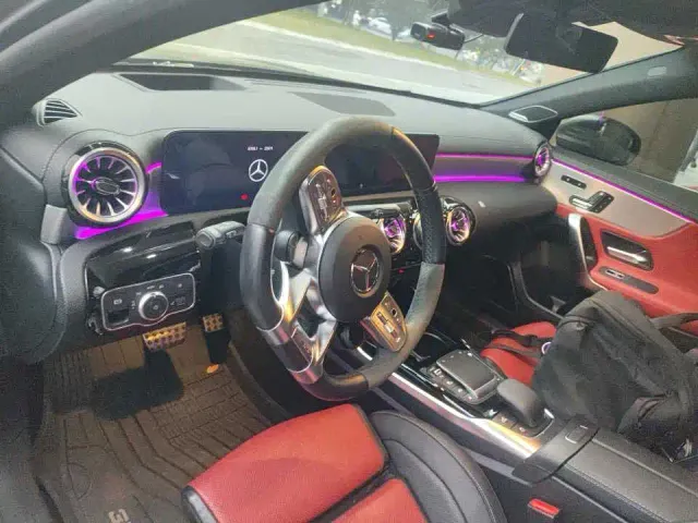 Mercedes-Benz A-Class AMG — Фото автомобиля 3