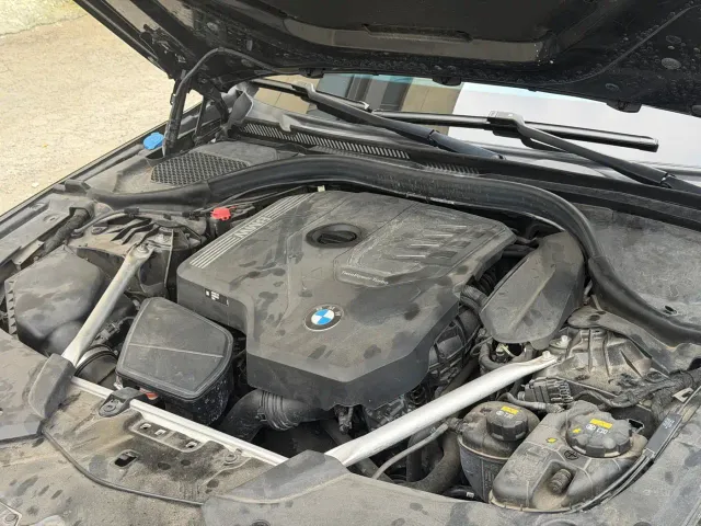 BMW 5 Series — Фото автомобиля 2