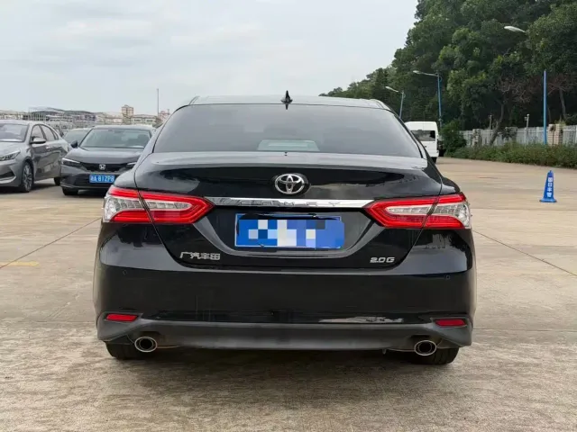 Toyota Camry — Фото автомобиля 8
