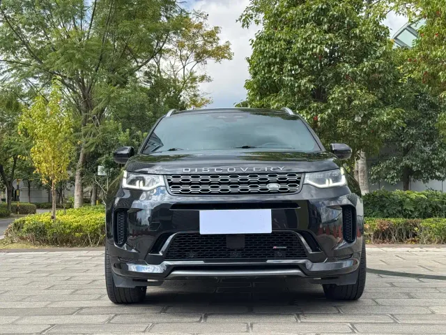 Land Rover Discovery Sport — Фото автомобиля 2