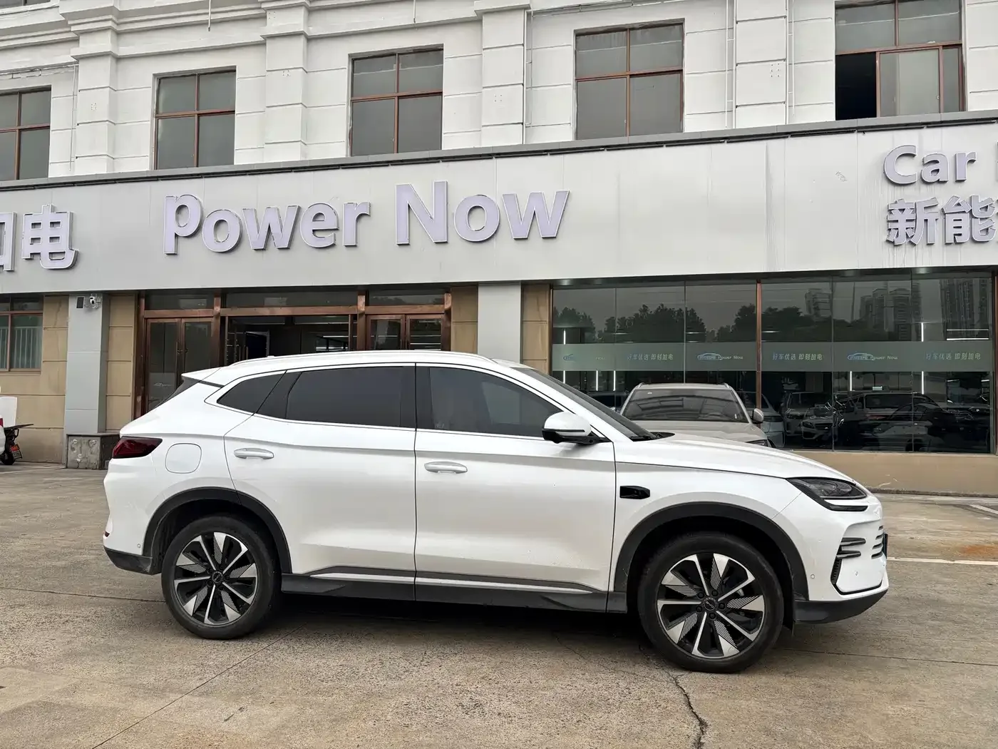BYD Song PLUS PHEV 2025 DM-i Smart Drive Edition 160KM Flagship — Фото автомобиля 4