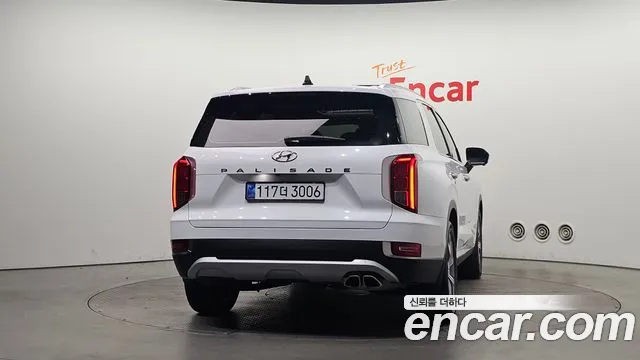 Hyundai Palisade Palisade Дизель 2.2 2WD — Фото автомобиля 4