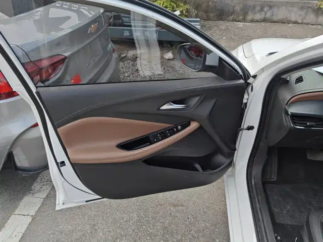 Buick Verano — Фото автомобиля 7