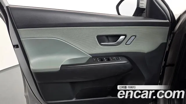Hyundai Kona SX2 — Фото автомобиля 13