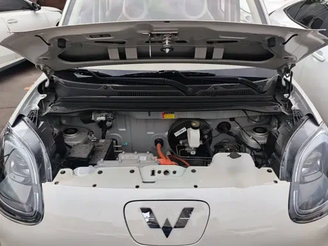 Wuling Hongguang Mini EV — Фото автомобиля 19