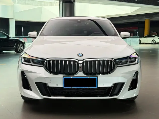 BMW 6 Series Gran Turismo — Фото автомобиля 2