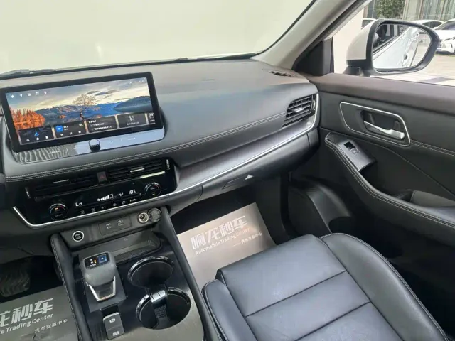 Nissan X-Trail — Фото автомобиля 11