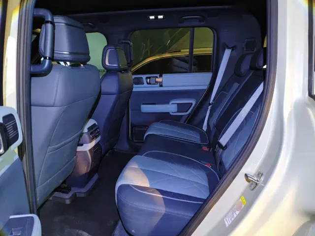BYD FangChengBao Leopard 5 — Фото автомобиля 16