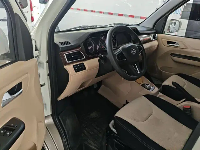 Changan Kuayue Kuayue Star V7 EV — Фото автомобиля 11