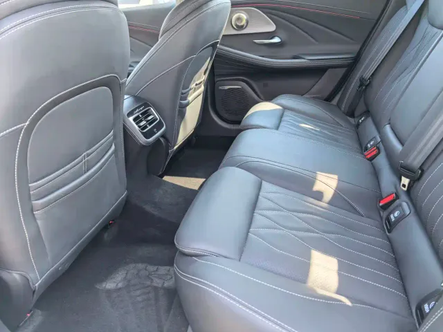 Chery Arrizo 8 — Фото автомобиля 6