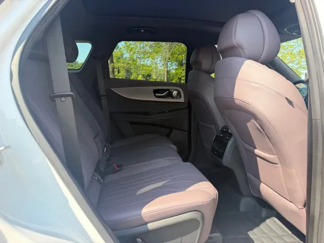 Chery Tiggo 9 — Фото автомобиля 14
