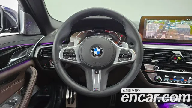 BMW 5 Series G30 — Фото автомобиля 19