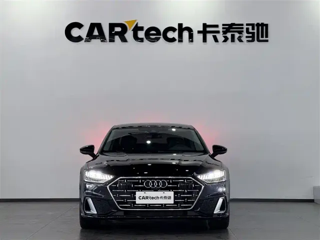 Audi A7L — Фото автомобиля 3