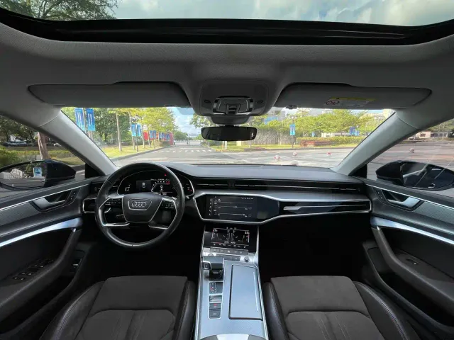 Audi A7L — Фото автомобиля 19