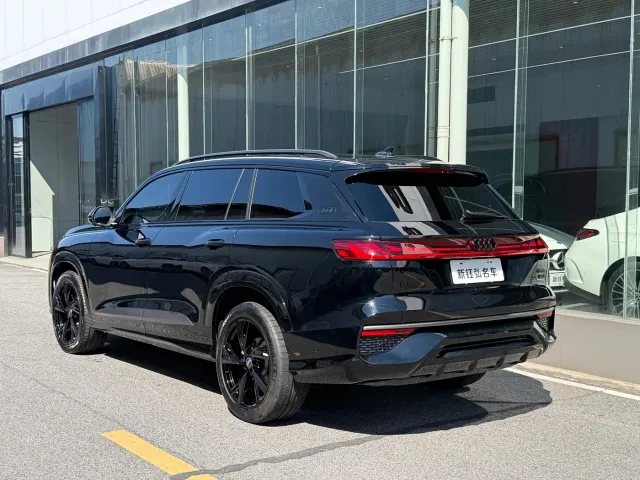 Audi Q6 — Фото автомобиля 4