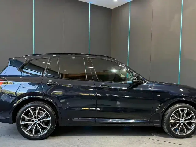 BMW X3 — Фото автомобиля 4