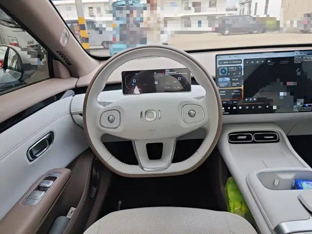 Changan Qiyuan A06 — Фото автомобиля 6