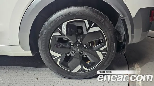 Kia Niro All Niro EV Earth — Фото автомобиля 20