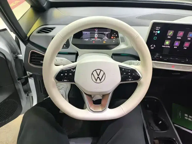 Volkswagen ID.3 — Фото автомобиля 10