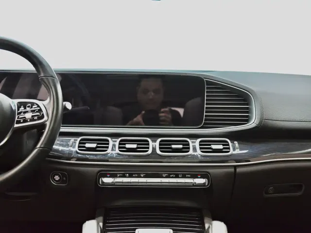 Mercedes-Benz GLE-Class — Фото автомобиля 13