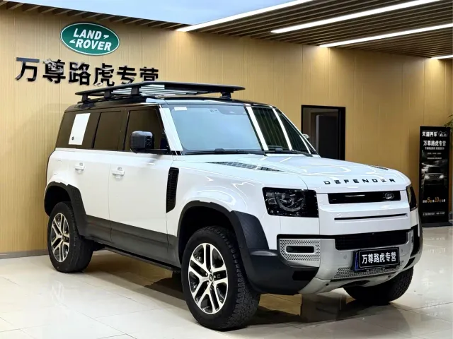Land Rover Defender — Фото автомобиля 3