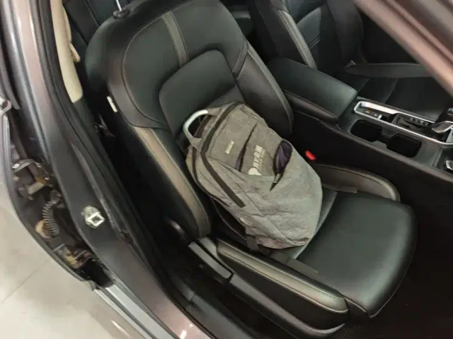 Nissan Sylphy — Фото автомобиля 24