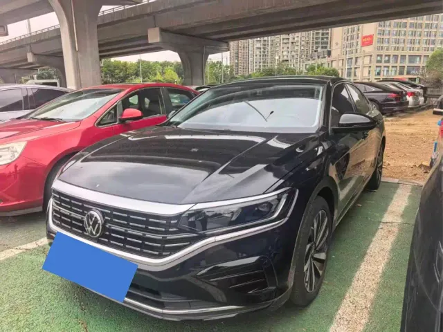 Фотография автомобиля — Volkswagen Passat