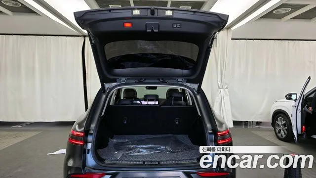 Genesis GV70 2.5T Бензин AWD — Фото автомобиля 20