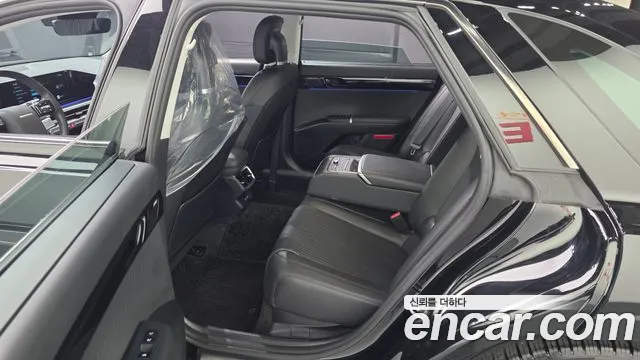 Hyundai Grandeur GN7 — Фото автомобиля 11