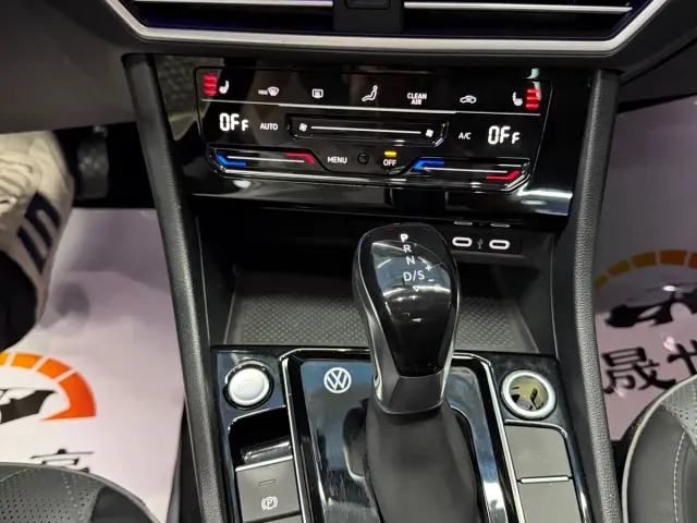 Volkswagen Sagitar — Фото автомобиля 12