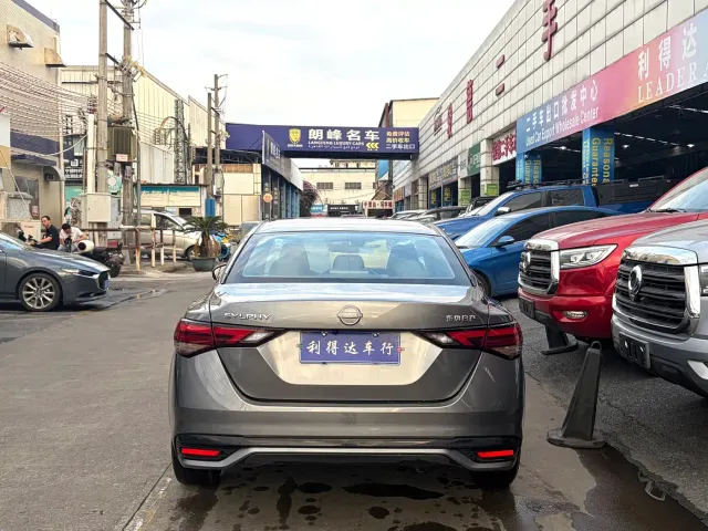 Nissan Sylphy — Фото автомобиля 5
