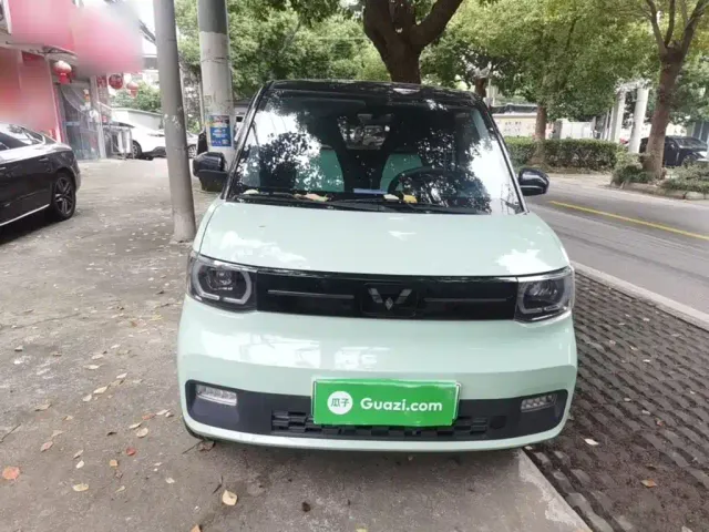 Wuling Hongguang Mini EV — Фото автомобиля 2