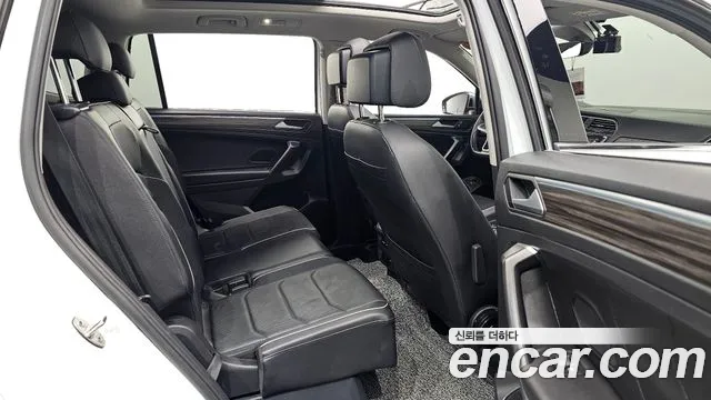 Volkswagen Tiguan — Фото автомобиля 18