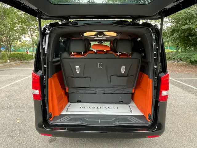 Mercedes-Benz Vito 2023 2.0T Elite 7-Seater — Фото автомобиля 17