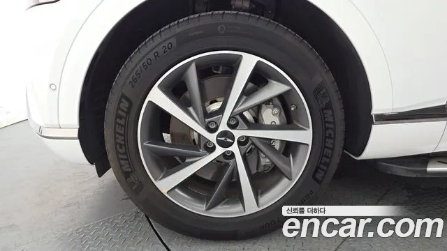 Genesis GV80 2.5T Бензин AWD — Фото автомобиля 4