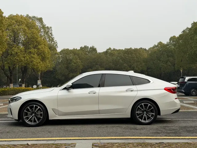 BMW 6 Series Gran Turismo — Фото автомобиля 25