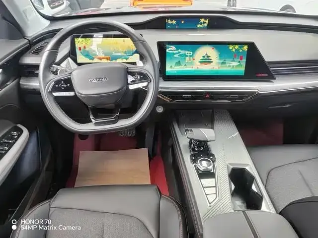 Changan Z6 — Фото автомобиля 11