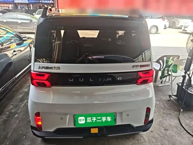 Wuling Hongguang Mini EV — Фото автомобиля 5