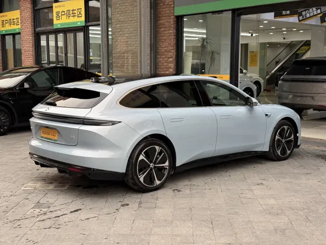 NIO NIO ET5T 2025 75kWh Touring — Фото автомобиля 7
