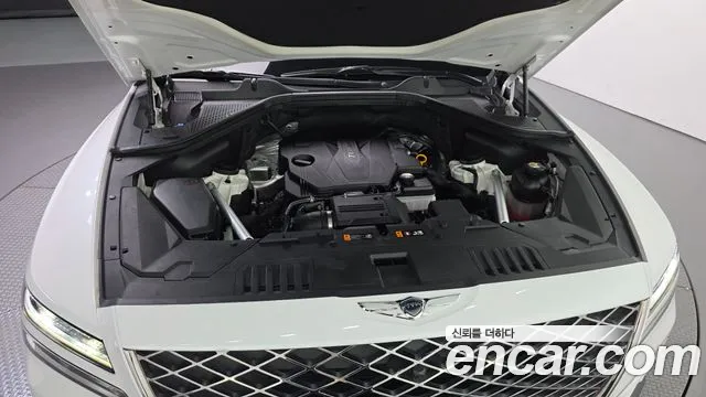 Genesis GV80 — Фото автомобиля 9