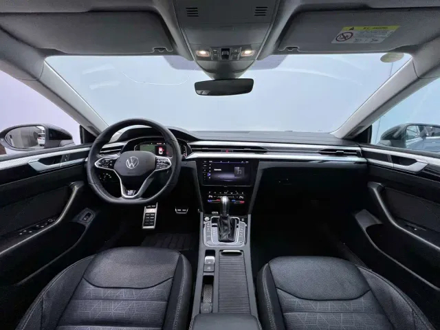 Volkswagen CC — Фото автомобиля 9