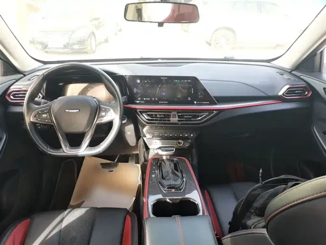 Changan Oushang X5 — Фото автомобиля 9
