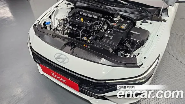 Hyundai Avante — Фото автомобиля 9