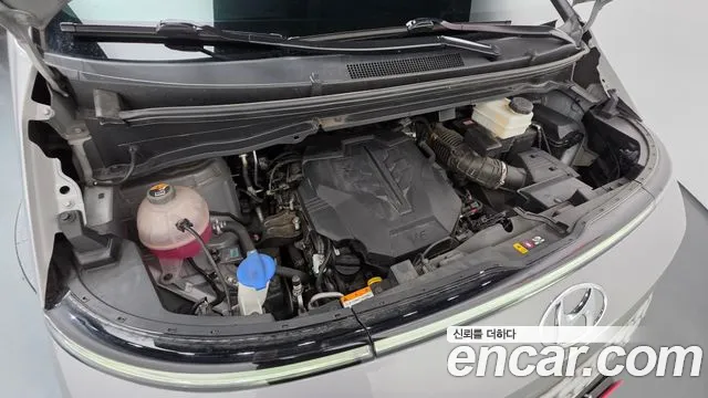 Hyundai Staria Staria L3.5 Карго 5 мест — Фото автомобиля 6