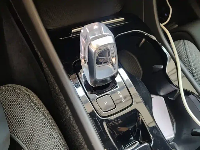 Volvo XC40 — Фото автомобиля 13