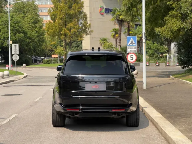 Land Rover Range Rover — Фото автомобиля 4